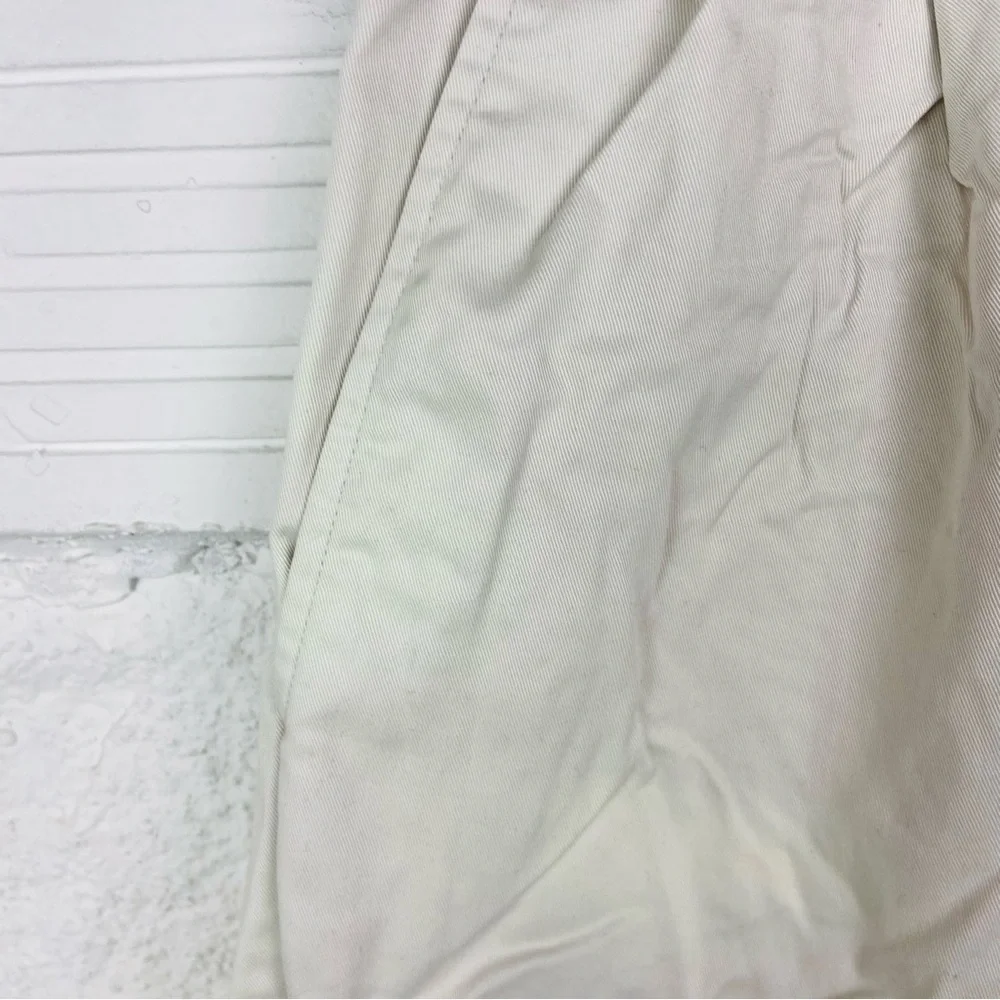 Haggar Men's cream cotton Flat Front Shorts size 34